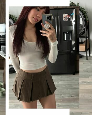 React Girls of YT