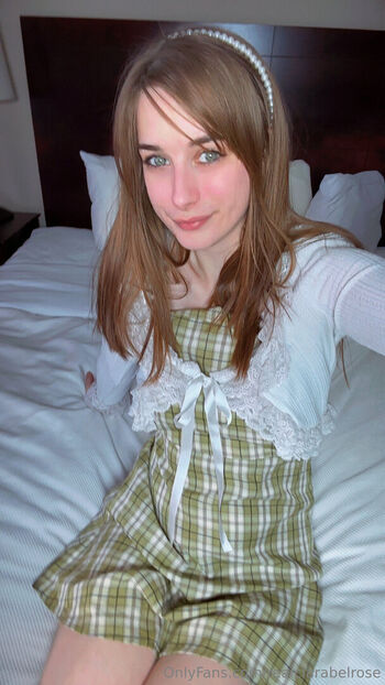 realclarabelrose
