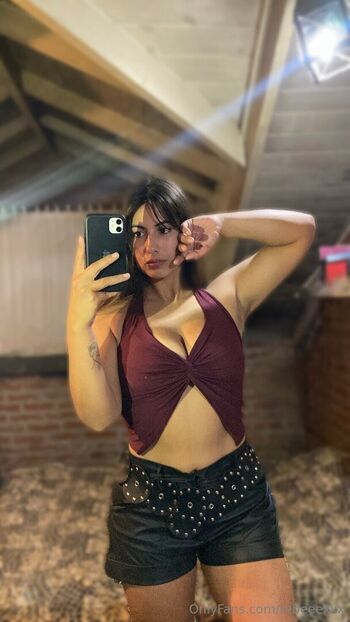 rebeeexxx