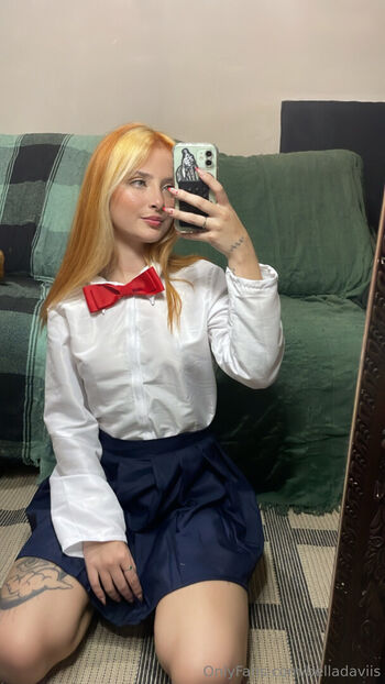 redheadbellaxx