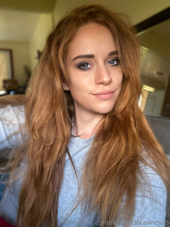 redheadoceaneyes