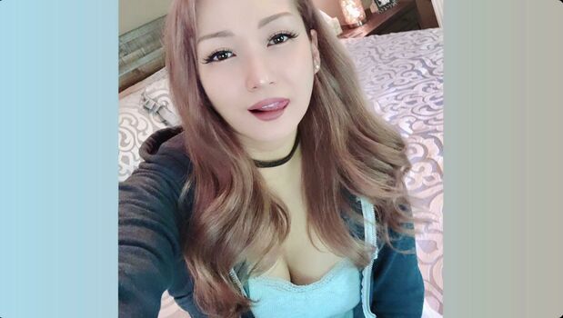 Reina Scully