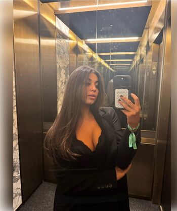 Reneé Monaco