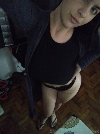 reyna_mom0