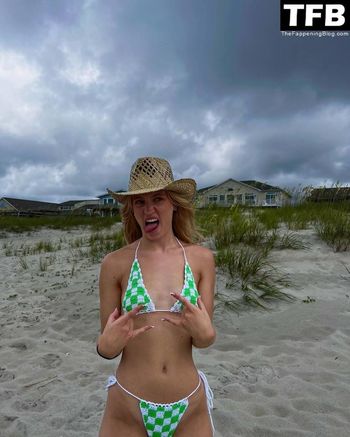 Riley Hubatka