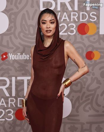 Rina Sawayama