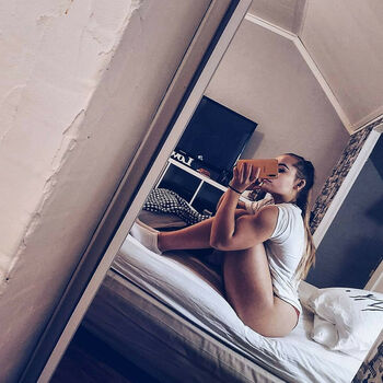 ronjalexandra_