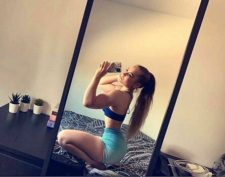 ronjalexandra_