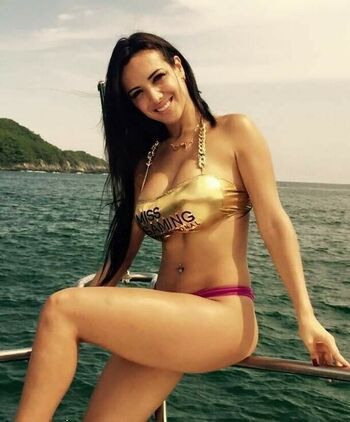 Rosangela Espinoza