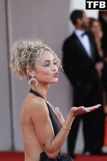 Rose Bertram