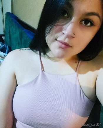 rose_cat04