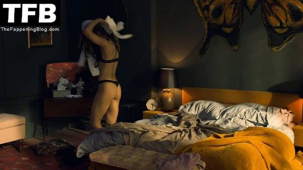 Roxanne McKee