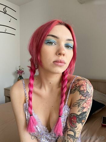 Roxy Loove / roxyloove_vip