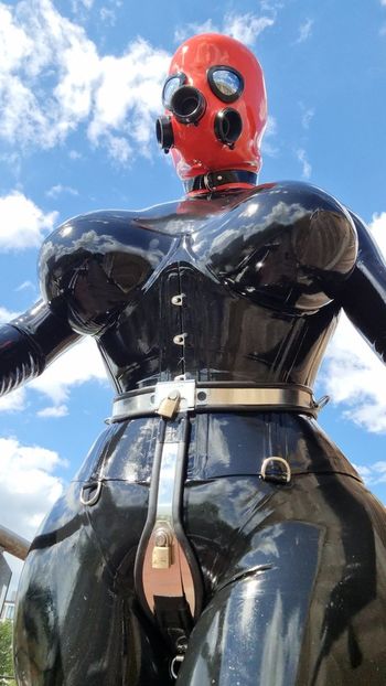 rubberdollemma