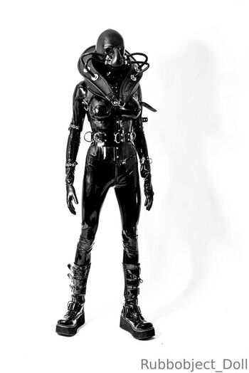 rubbobject_doll