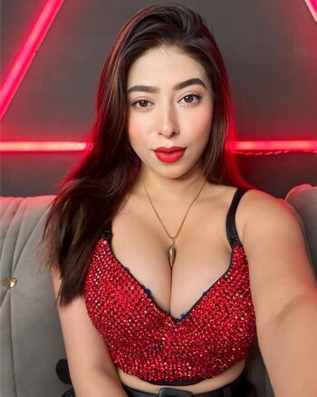 saanvi032