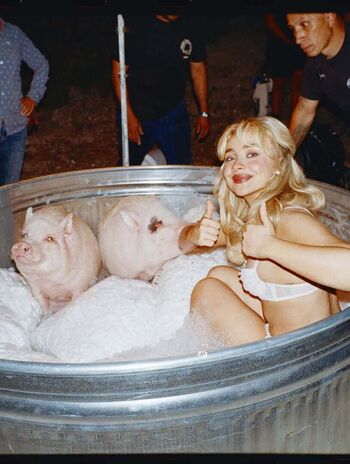 Sabrina Carpenter