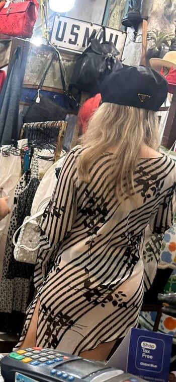 Sabrina Carpenter