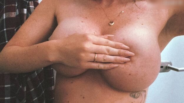 sabrina_littlebee