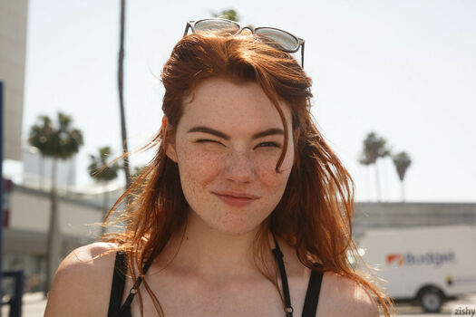 Sabrina Lynn