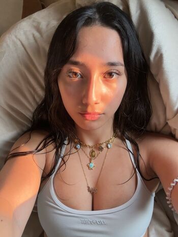 Sabrina Pezeshkian