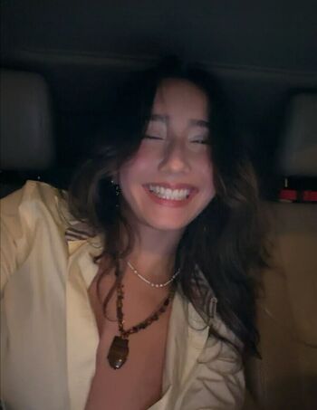 Sabrina Pezeshkian