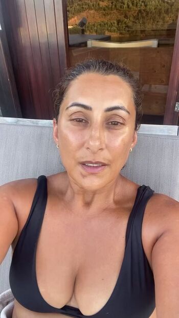 Saira Khan