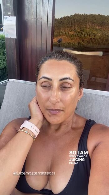 Saira Khan