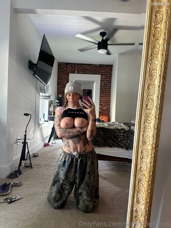 Samnimetitties