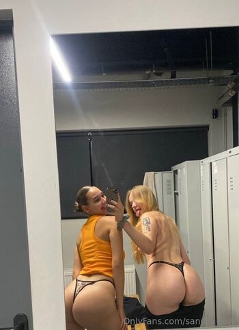 sandra_tiny