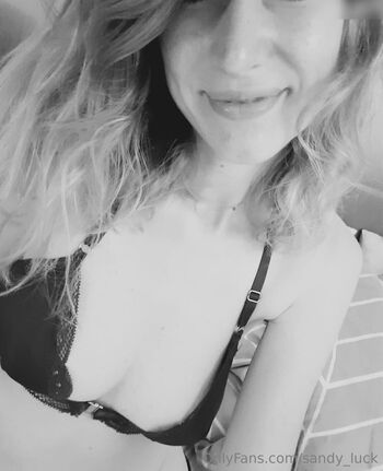 Sandy_Luck