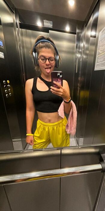 Sara Bell