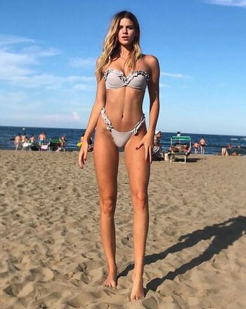 Sara Croce