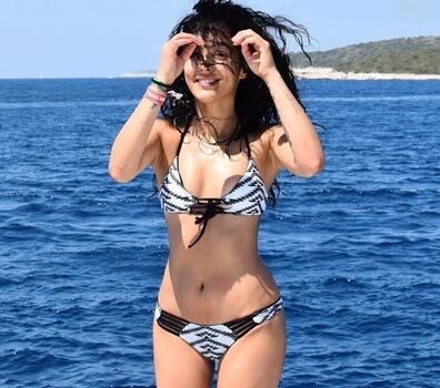 Sara-Joleen Kaveh-Moghaddam