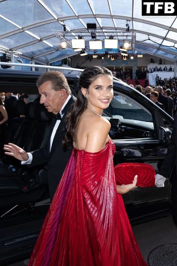 Sara Sampaio