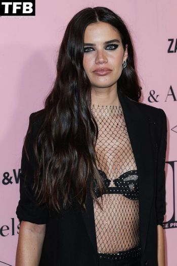 Sara Sampaio
