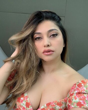Sarah Azhari