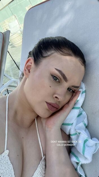 Sarah Foxx