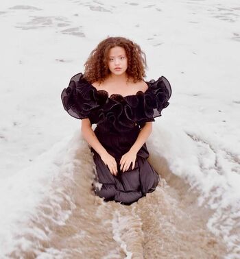 Sarah Jeffery
