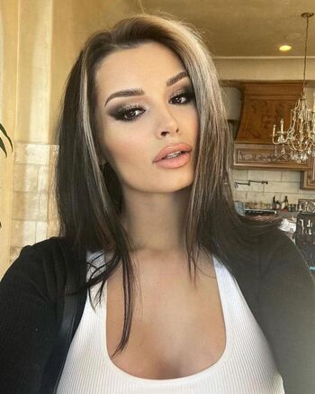 Saraya Bevis