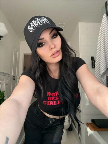 Saraya Bevis