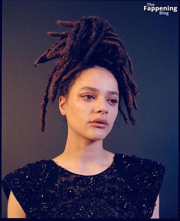 Sasha Lane