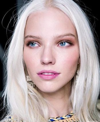 Sasha Luss