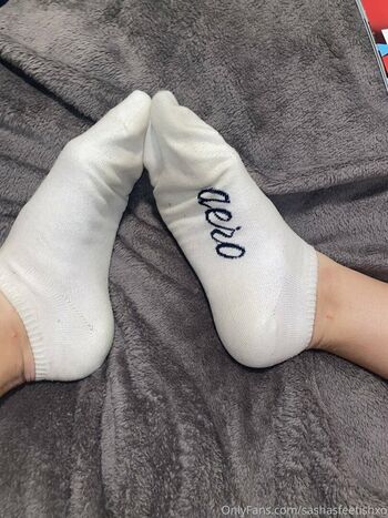 sashasfeetishxo