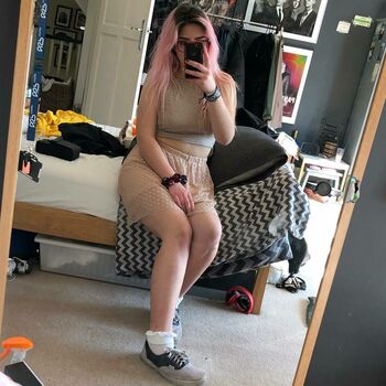 Saskia0