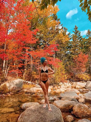 Sav The Booty Queen