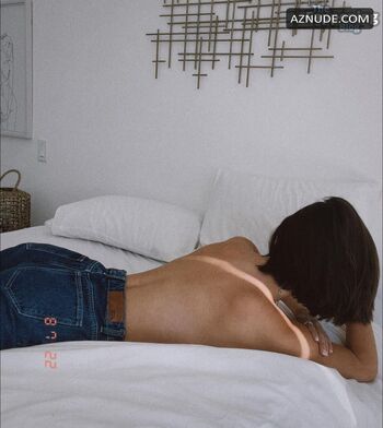 Savanna Demers