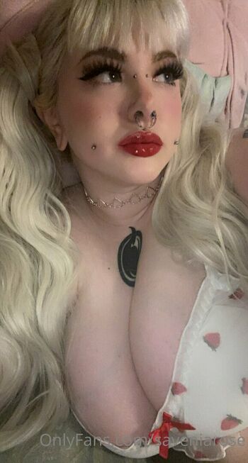 saveniarose