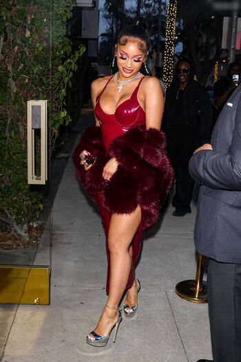 Saweetie