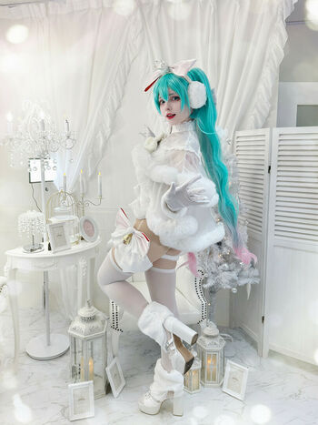 Saya Scarlet